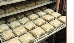 �Q������